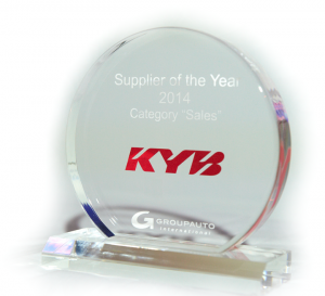 KYB převzala cenu od Group Auto International