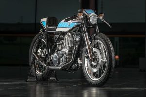 Dunlop se podílí na exkluzivním, ručně postaveném motocyklu Krugger „Yardbuilt“ SR400