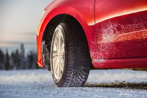 Continental WinterContact TS 860 vítězí v testu zimních pneumatik časopisu Auto Express