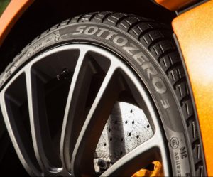 Pirelli a McLaren spolupracují na zimních pneumatikách