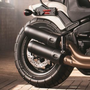 Dunlop představuje D429, nové pneumatiky na zakázku pro Harley-Davidson