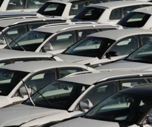 Registrace osobních vozidel: -38,1 % v první polovině roku 2020; -22,3 % v červnu