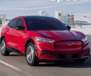 Ford zakládá samostatné automobilové společnosti s cílem podpořit velkosériovou výrobu elektromobilů