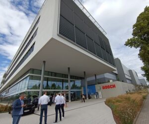 Návštěva továrny na polovodiče Bosch v Drážďanech