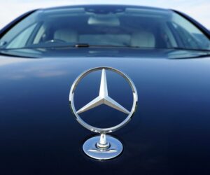 Autem roku 2024 v České republice je Mercedes-Benz třídy E
