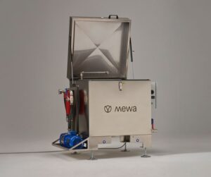 Eco-Matic šetří čas při údržbě: plně automatický čistič dílů v rámci služeb s kompletním servisem Mewa