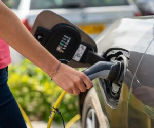 Technologie EV akumulátorů. S těmito typy baterií se setkáte v elektromobilech