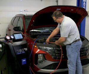 Vlny veder vystavují chladicí systémy v elektromobilech těžké zkoušce