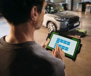 AI asistent optimalizuje diagnostický software ESI[tronic] společnosti Bosch